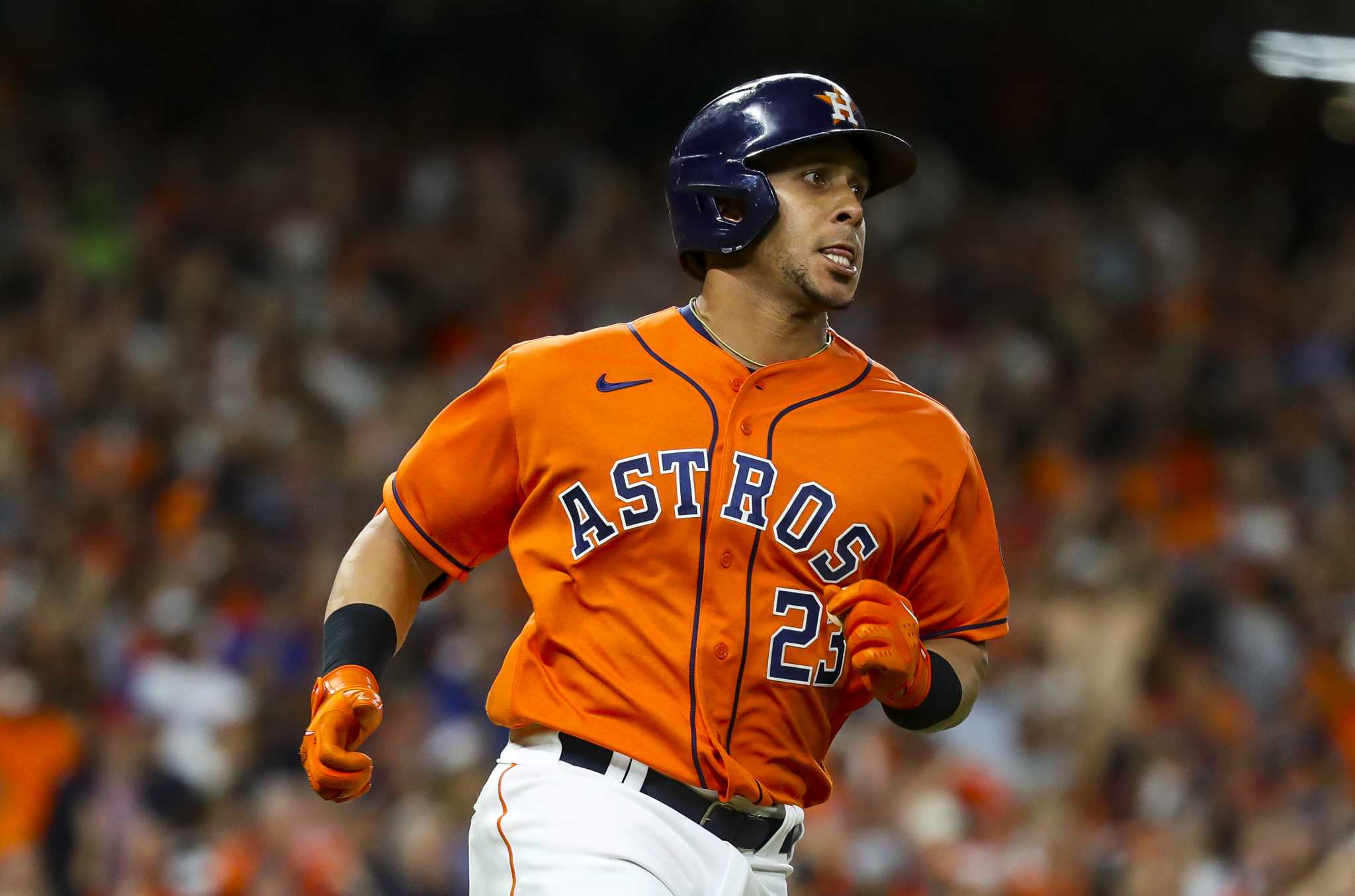 Michael Brantley CRUSHES a solo homer, bringing Astros to a 1-1