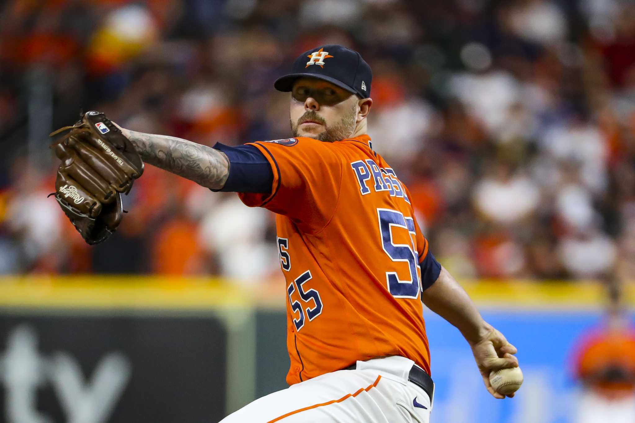 Astros' Ryan Pressly hits another milestone in recovery