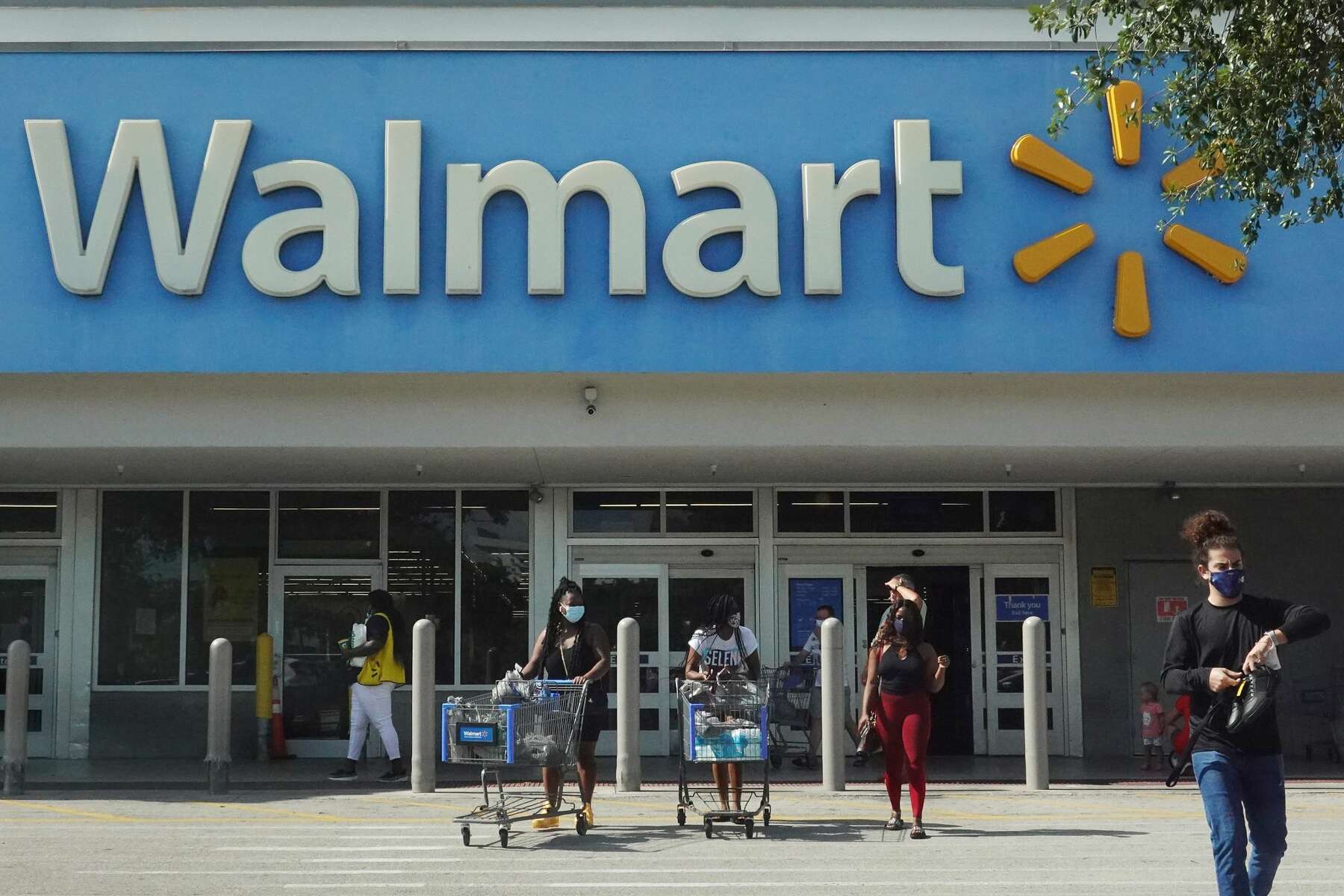 Walmart issues urgent recall after 2 people die
