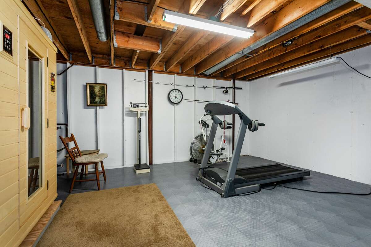 A lower-level gym space in the home on 14 Old Boston Post Drive in Roxbury, Conn. 