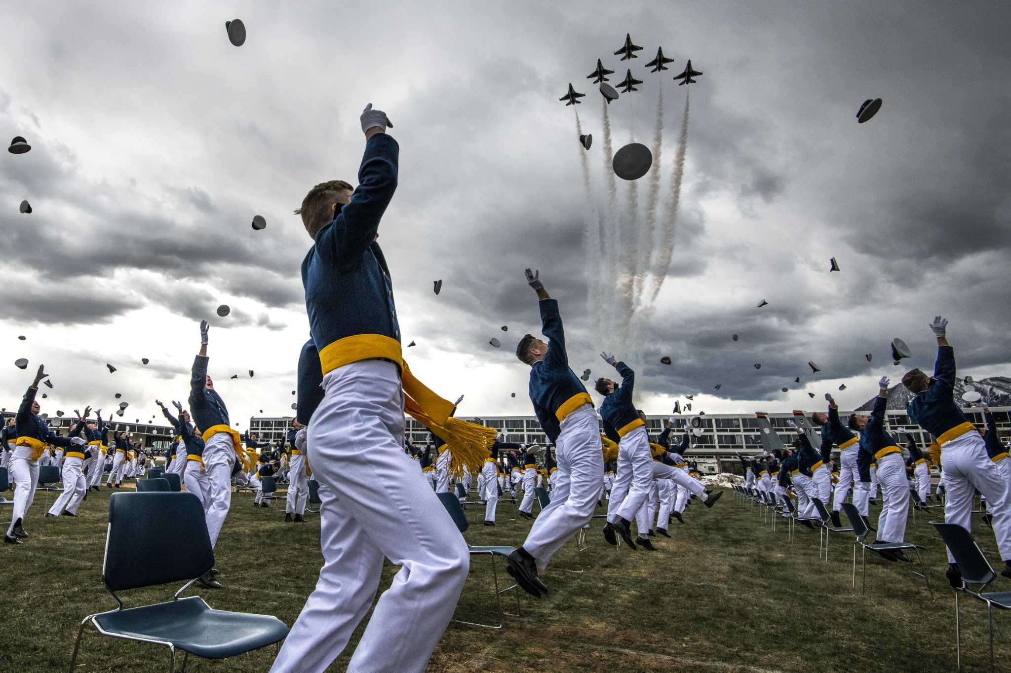 Lingle: Military says farewell, yet the bonds endure - Vimarsana News