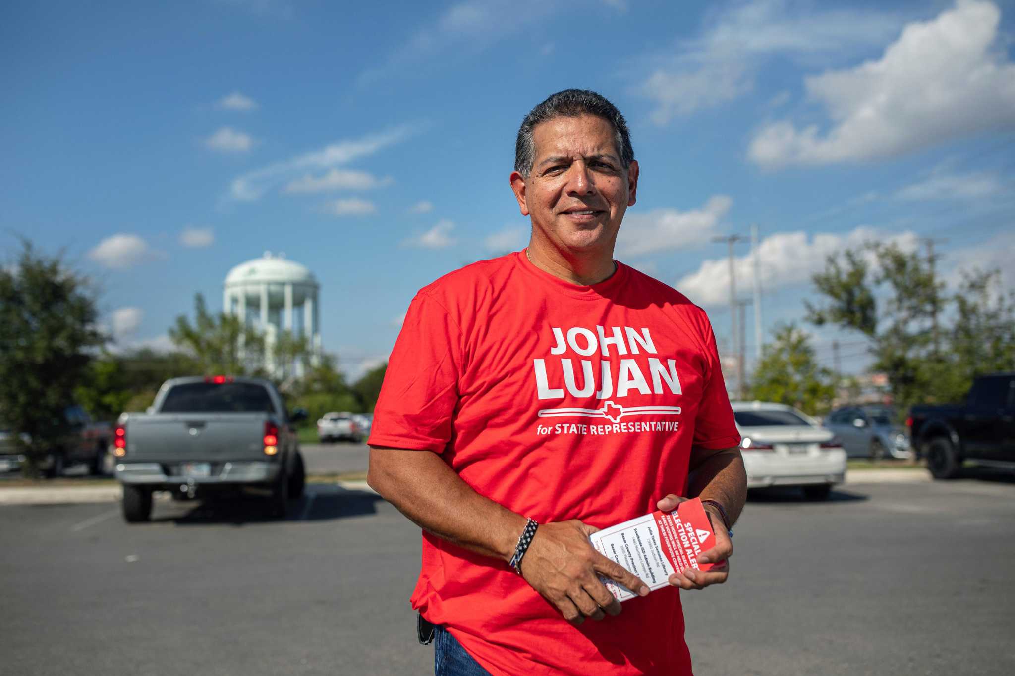 Democrat Ramirez narrowly leads in Texas House District 118 with early, absentee votes counted - Vimarsana News