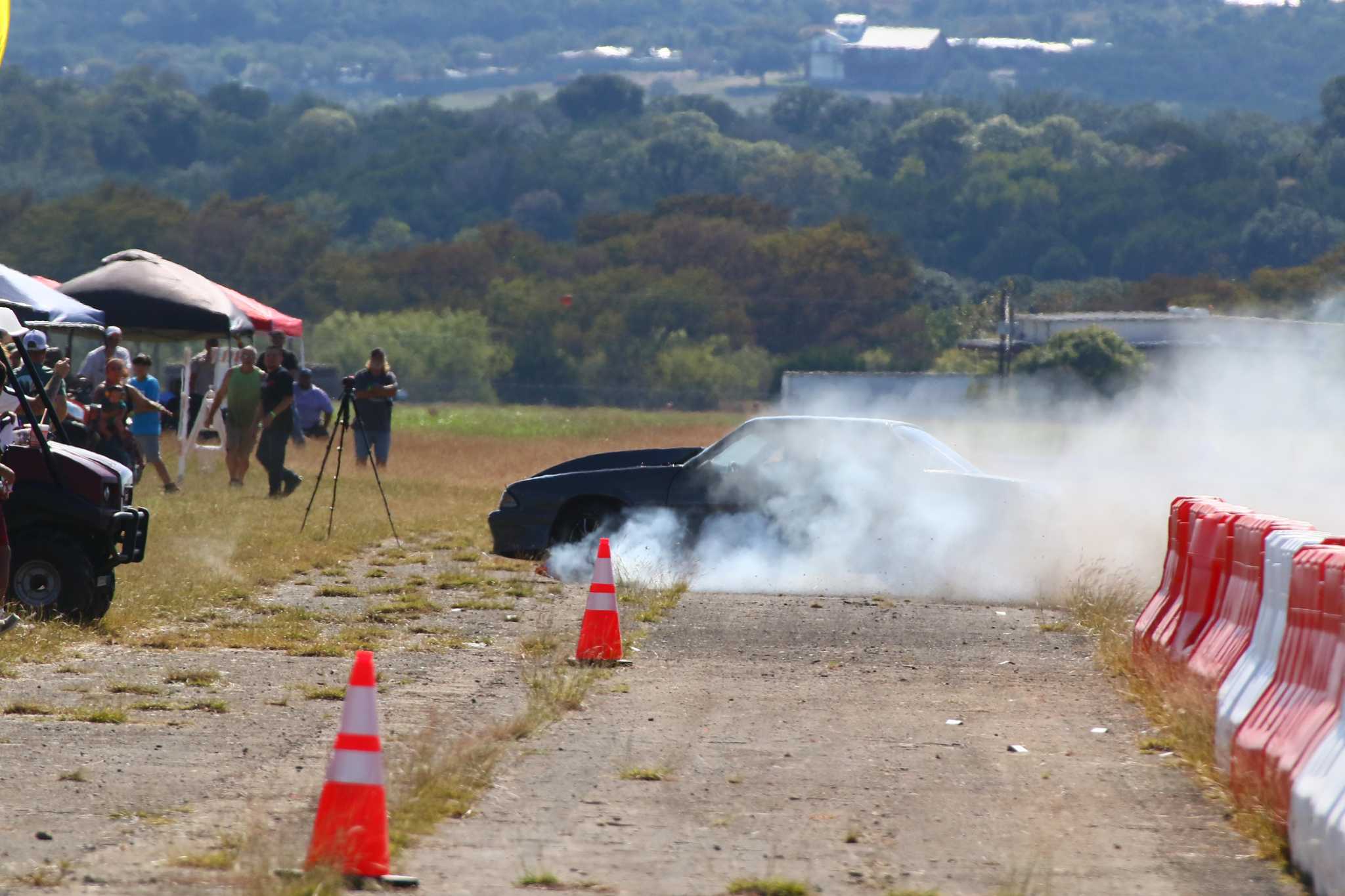 Racing fans from all over came to enjoy the Kerrville drag race. Then tragedy struck - Vimarsana News