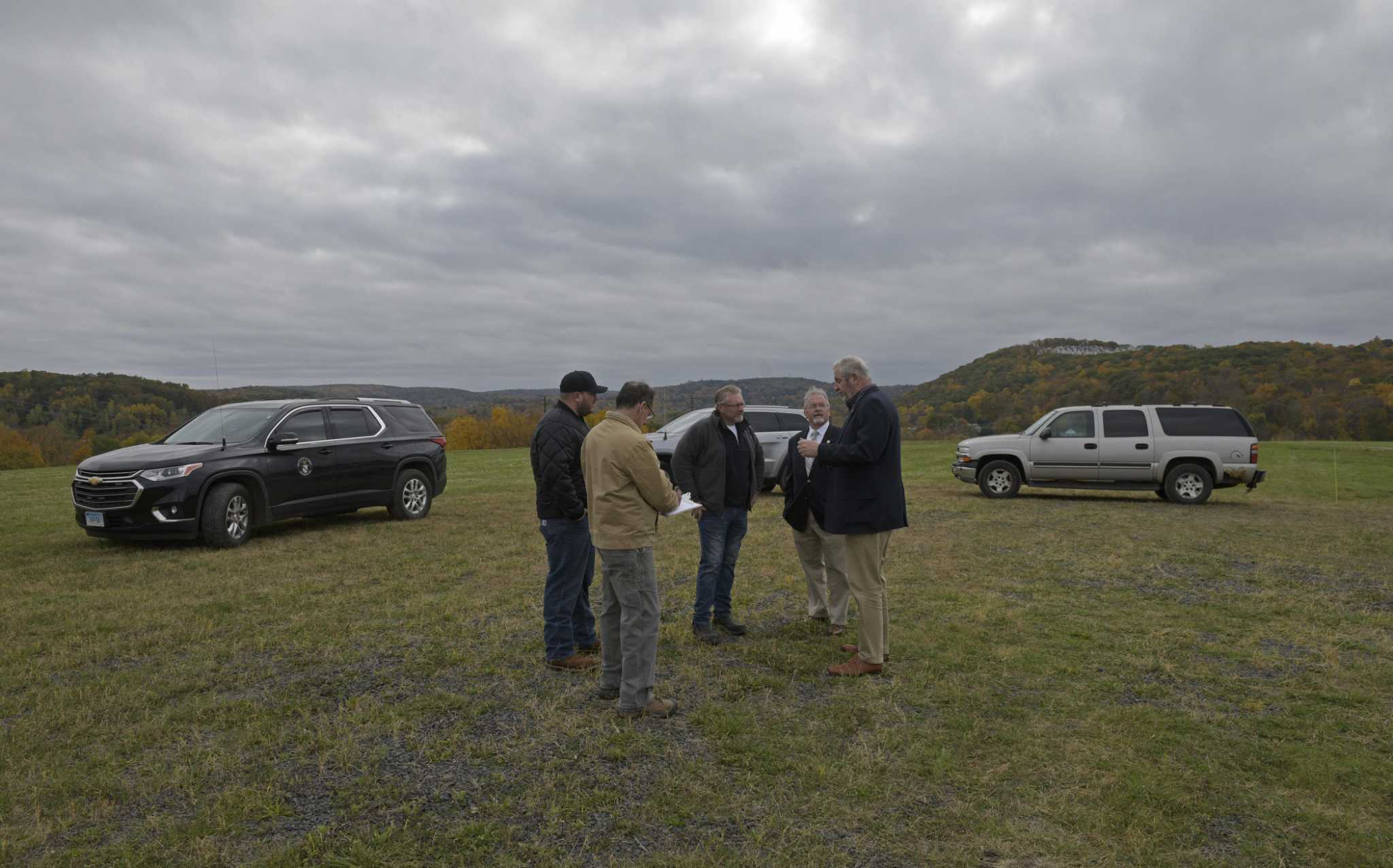 Danbury's plan for a 10-acre solar farm: 'the payback is phenomenal' - Vimarsana News