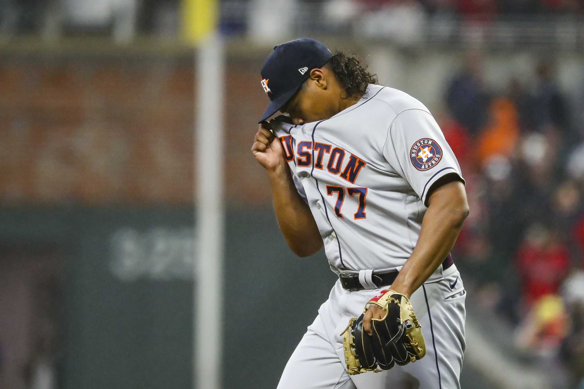 World Series: Ranger Suárez shut down the Astros in Game 3