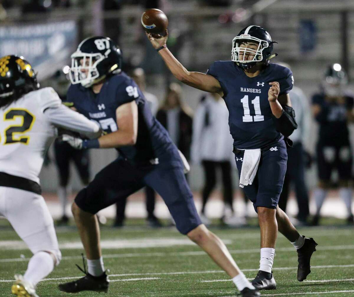 High school football Smithson Valley 21, East Central 3
