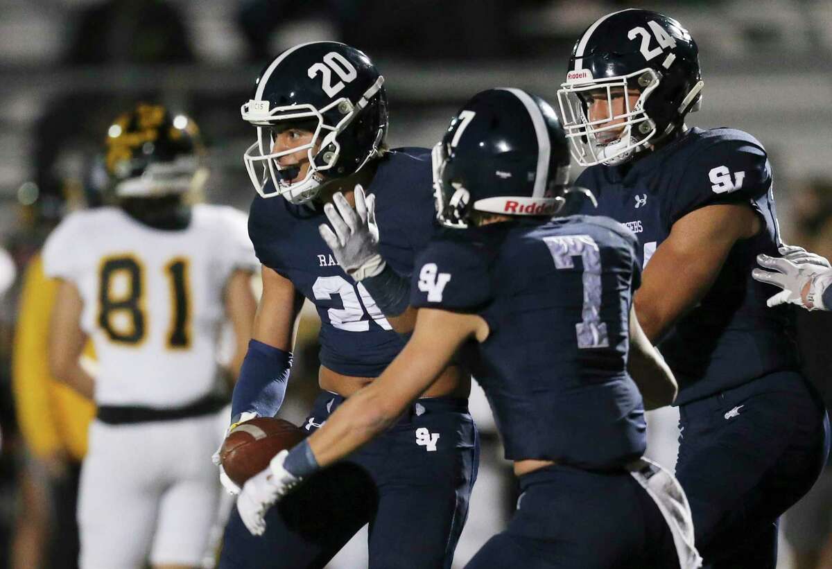 High school football Smithson Valley 21, East Central 3