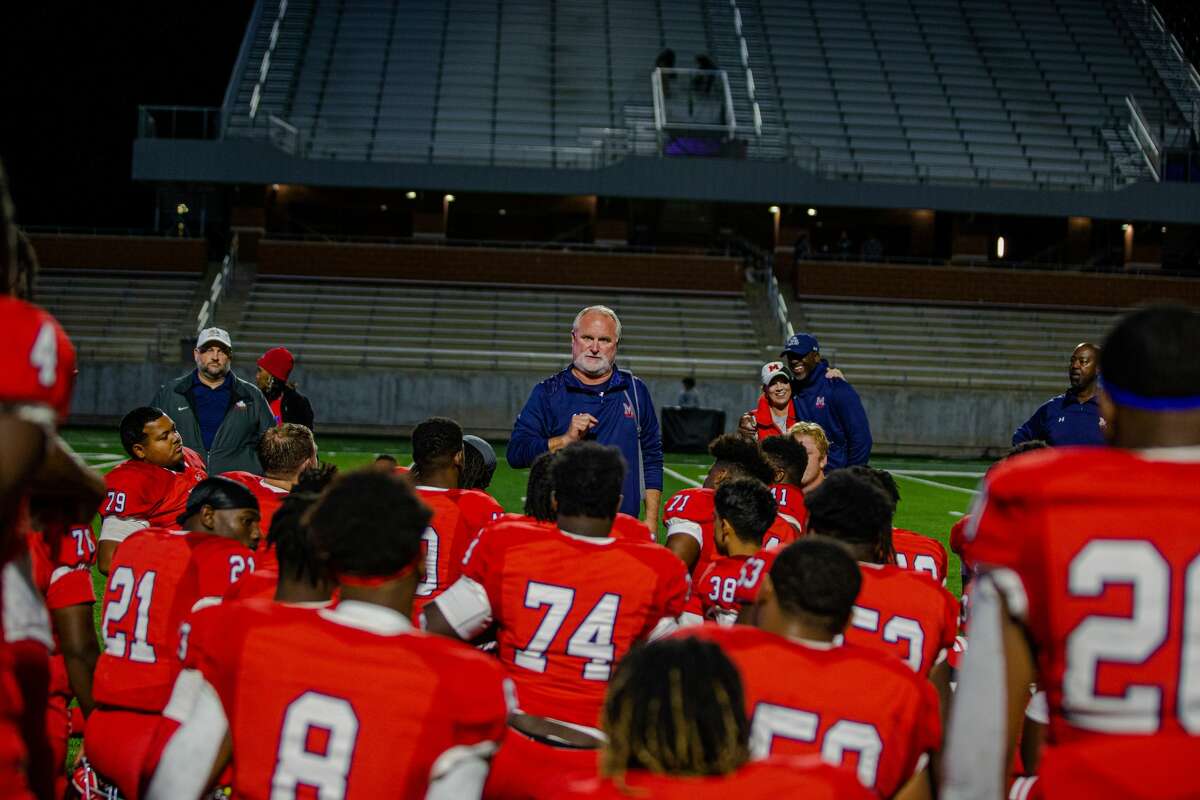 Friday night highlights: Manvel hands Paetow first loss