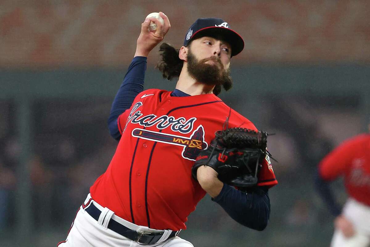 Atlanta, USA. 29th Oct, 2021. Atlanta Braves relief pitcher Tyler