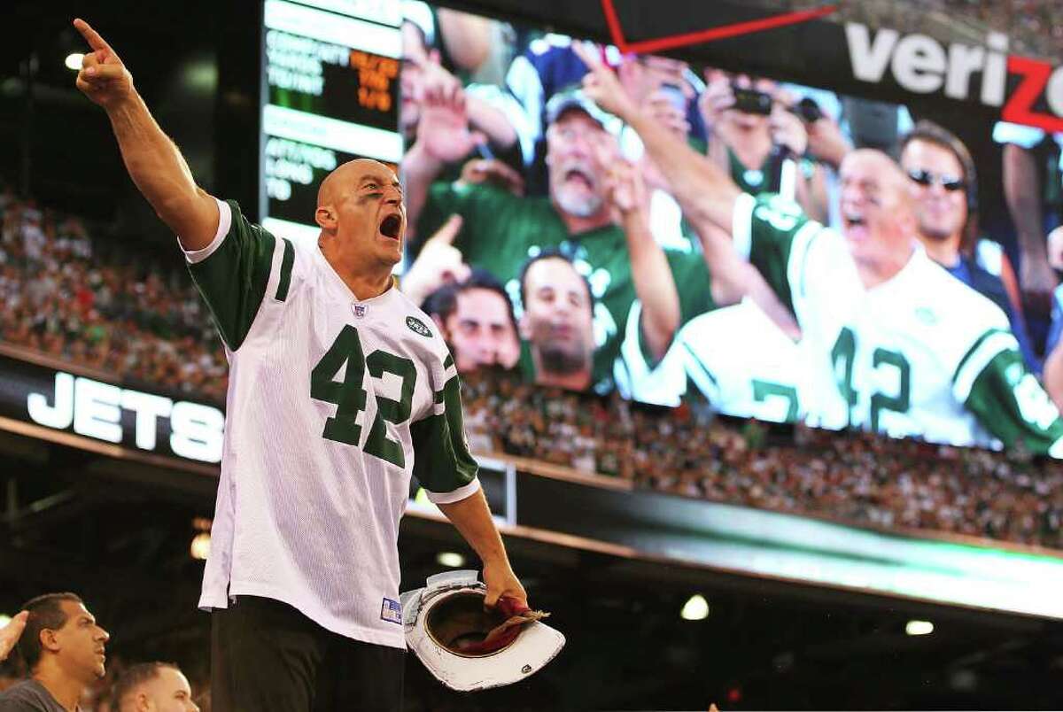 Famous Jets fan, Fireman Ed, leaves spotlight