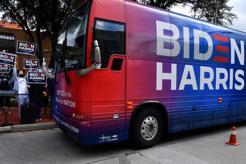 911 transcripts in 'Trump Train' lawsuit reveal Texas police refused to send escort to Biden bus - Vimarsana News