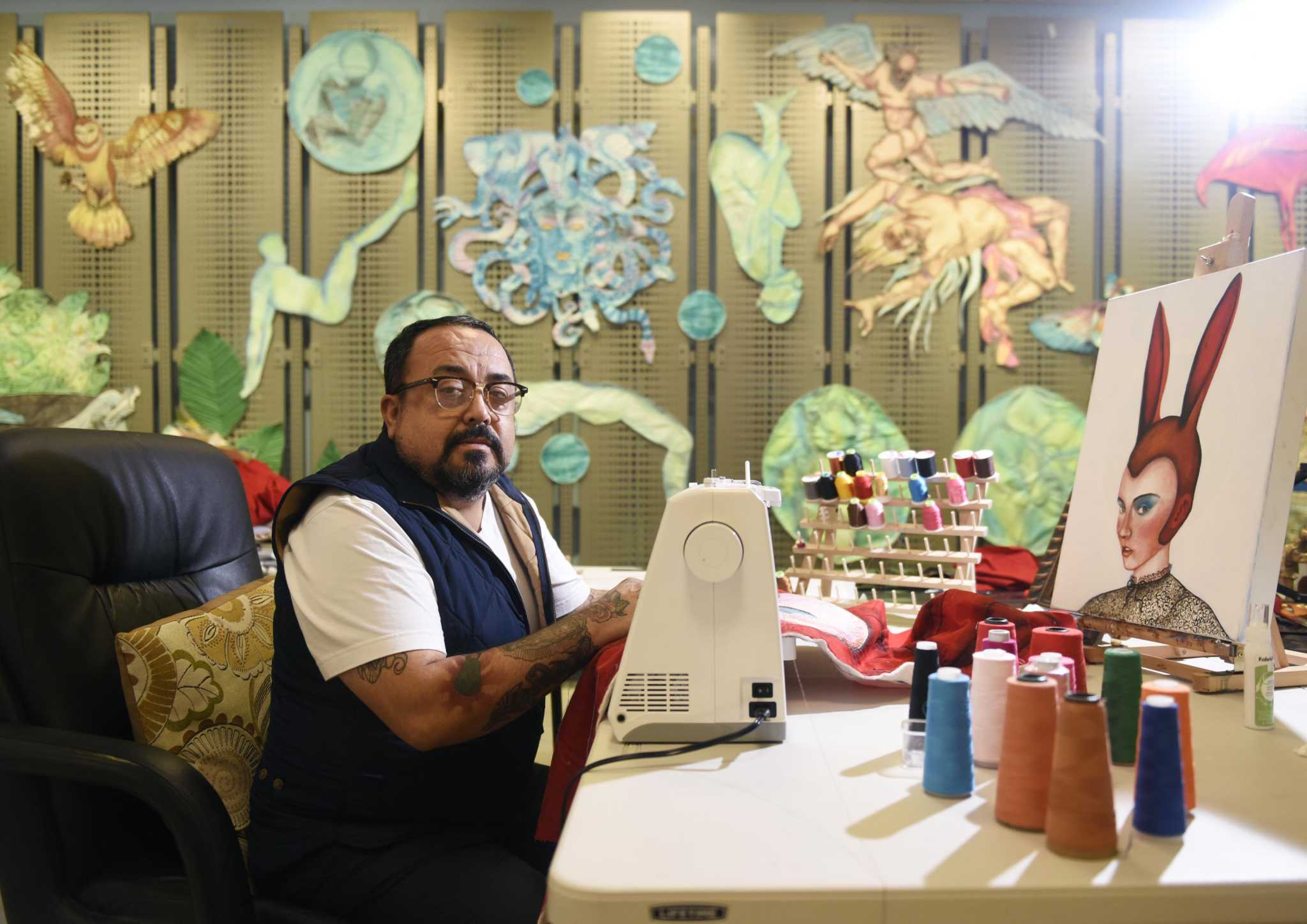 Chilean artist finds inspiration in COVID-19, native country for Stamford exhibit - The Advocate