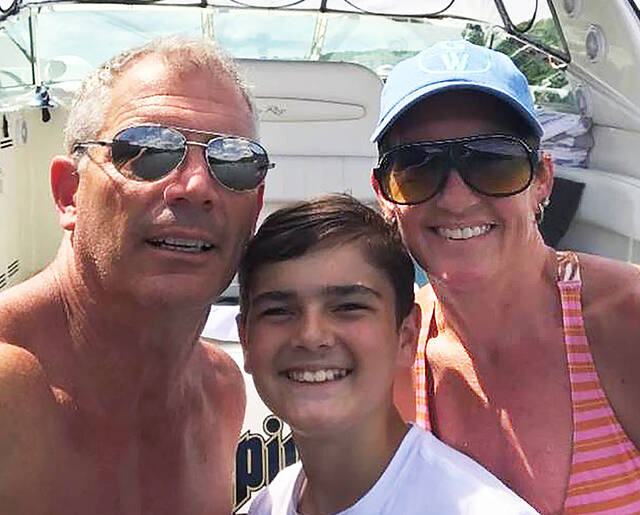 Jerseyville man among those facing charges in crash that killed mother, father and son - Vimarsana News