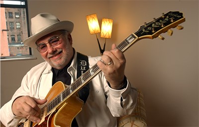Duke Robillard keeps his soul on the jazzy side of blues - Vimarsana News