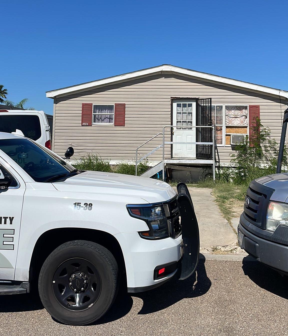 24 migrants apprehended following surveillance on east Laredo house - Vimarsana News