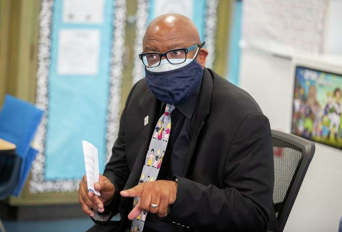 SFUSD Superintendent Vincent Matthews visits Malcolm X Academy to discuss vaccination.