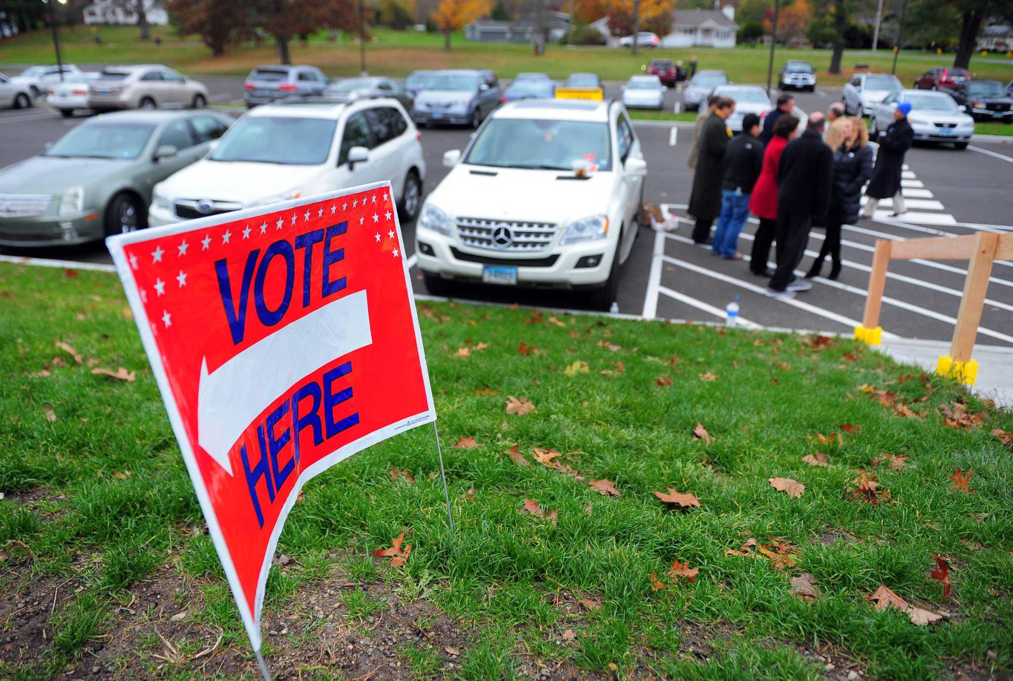 GOP gains seats, but Democrats hold Trumbull council - Vimarsana News