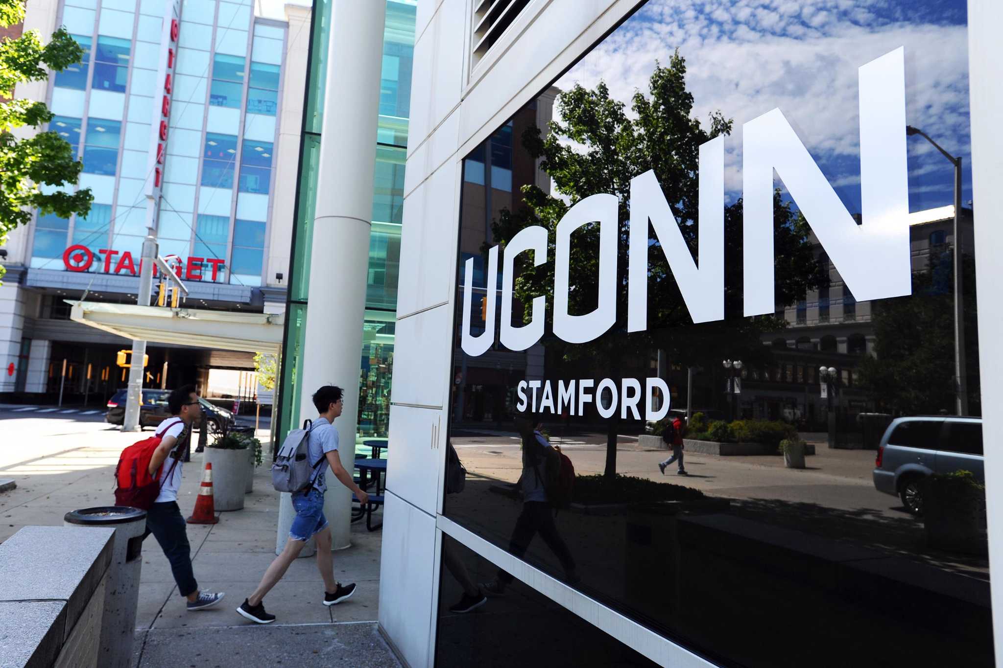 As fintech firms rise in CT, UConn to launch master's program to meet demand - Vimarsana News