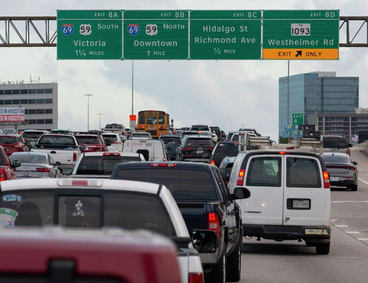 Rush hour traffic at East Loop southbound toward Interstate 59 is photographed Tuesday, Oct. 12, 2021, in Houston. Houston traffic can be a big obstacle for new drivers.