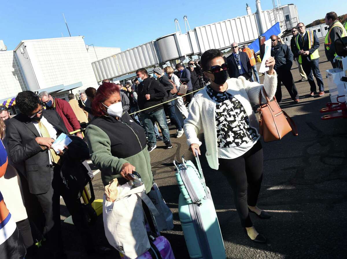 Avelo Airlines takes flight from Tweed New Haven to Orlando — and soon