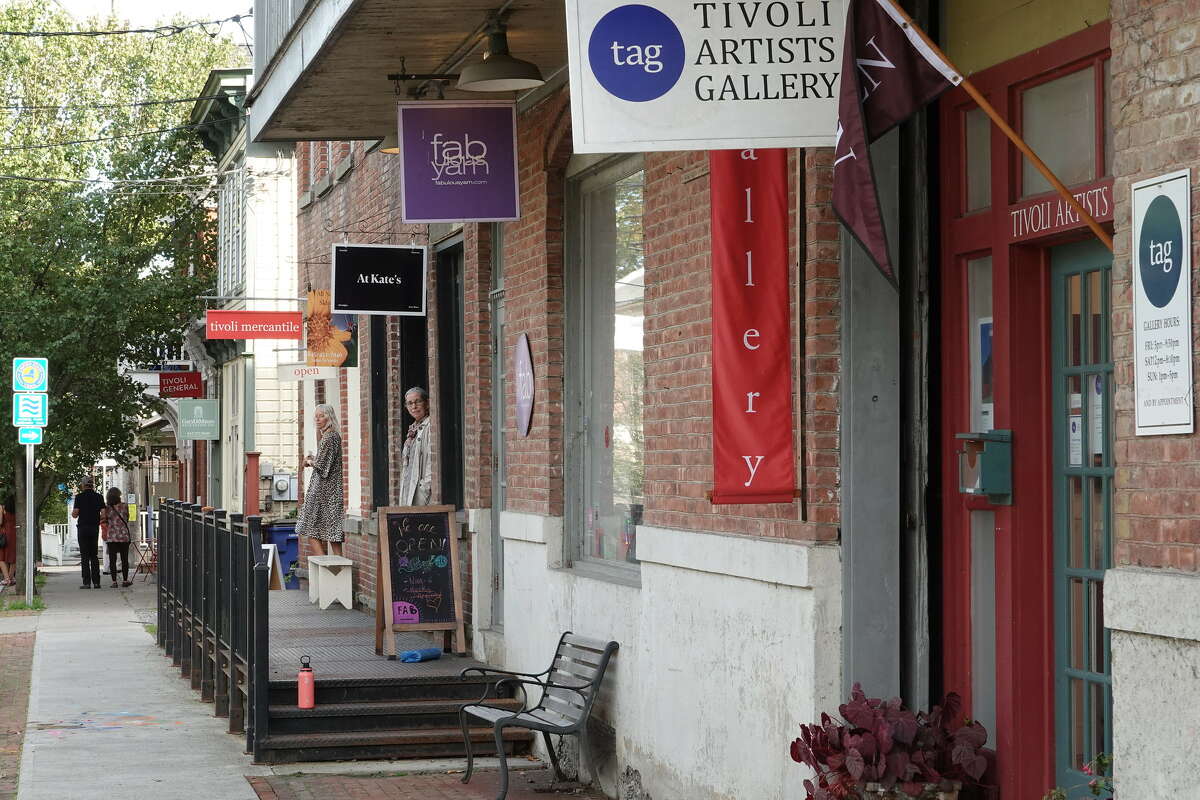 12 things to do, see and eat on a day trip to Tivoli