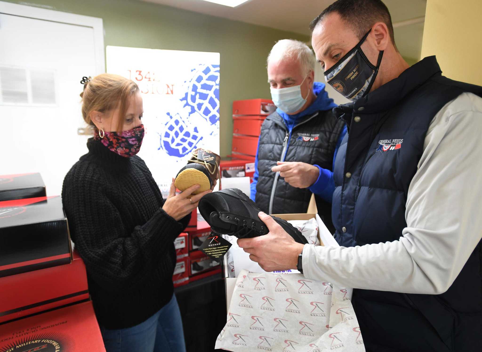 Helping veterans in need is Shelton police lieutenant's mission - Vimarsana News