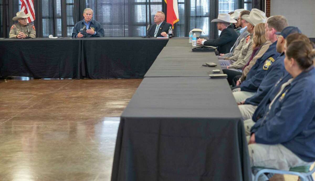 Texas Governor Greg Abbott, joined by Texas DPS Director Steven McCraw and Midland County Sheriff David Criner speak with area law enforcement on border security 11/04/2021 at the Midland Horseshoe. Tim Fischer/Reporter-Telegram