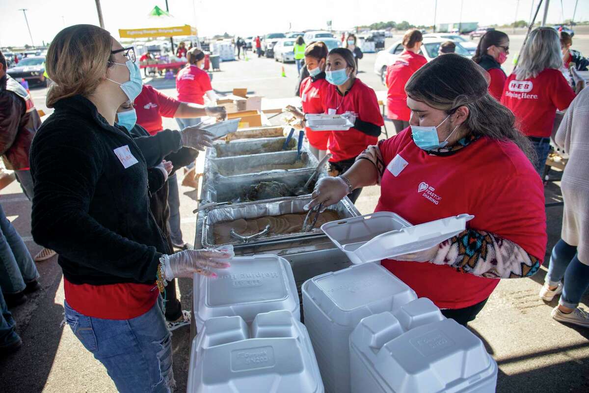 H-E-B Shares More Than 9,000 Meals During Annual Feast