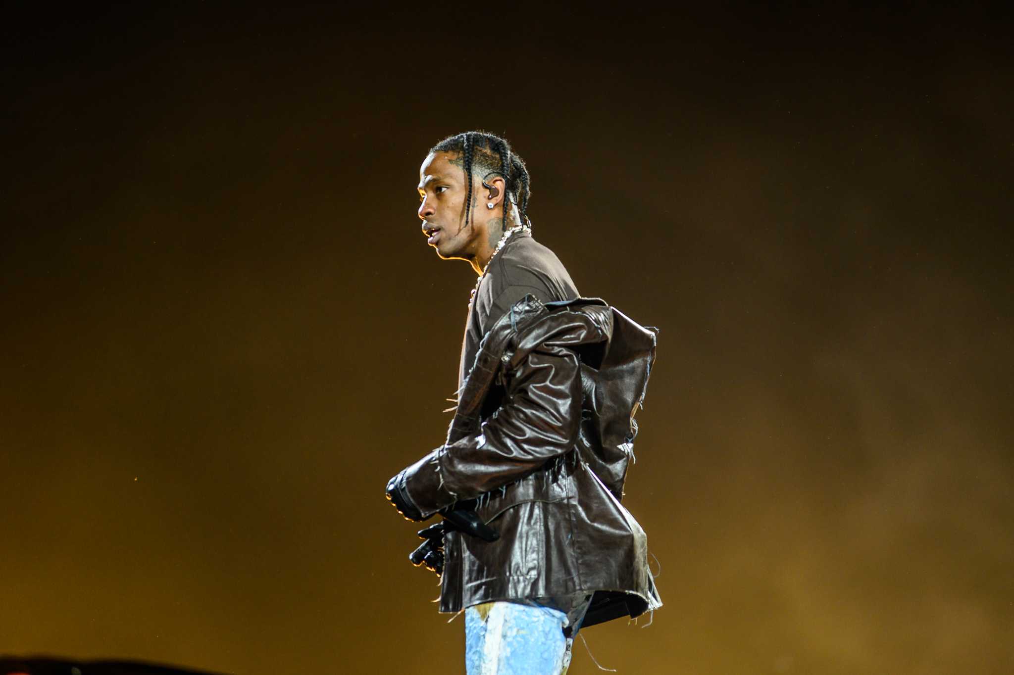 Travis Scott 'absolutely devastated' after Astroworld Festival tragedy  leaves 8+ dead in Houston
