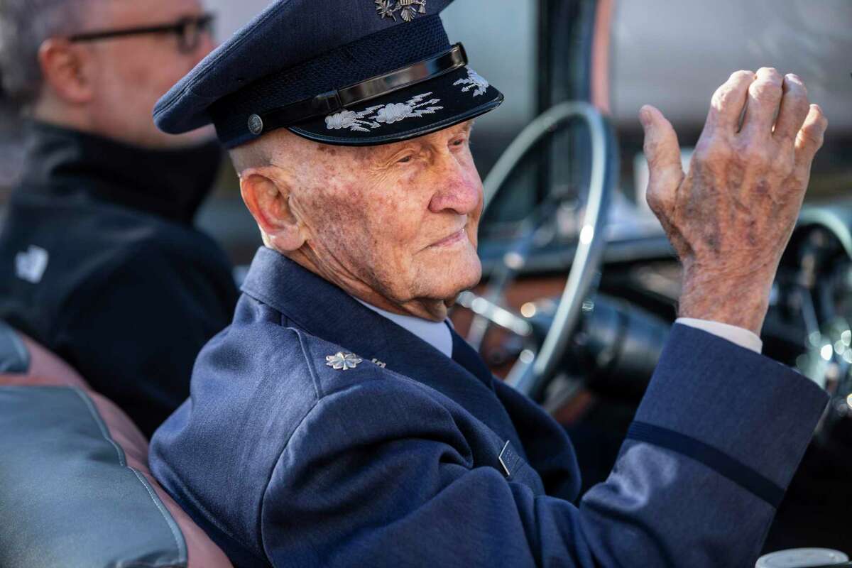 Veterans day parade sf