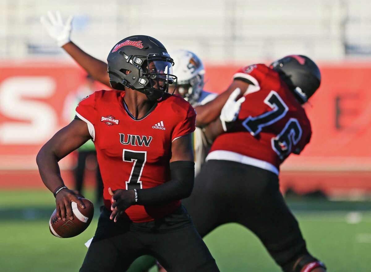 UIW Football Welcomes Fans to Benson Stadium - University of the Incarnate  Word Athletics