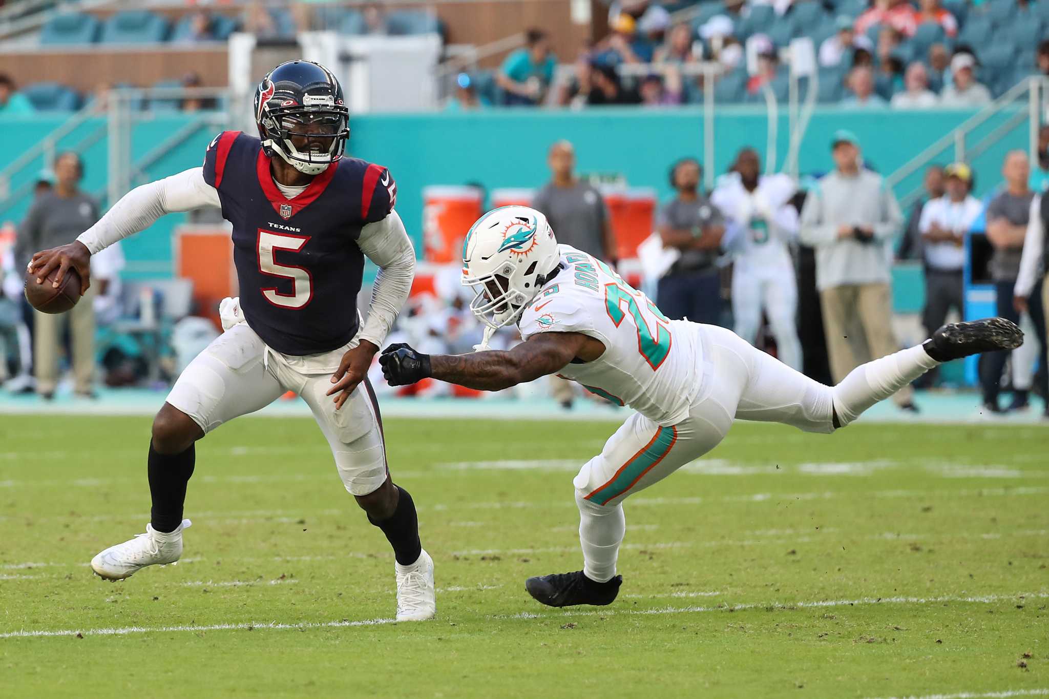 Tyrod Taylor returning as starting QB for Houston Texans' game against Miami