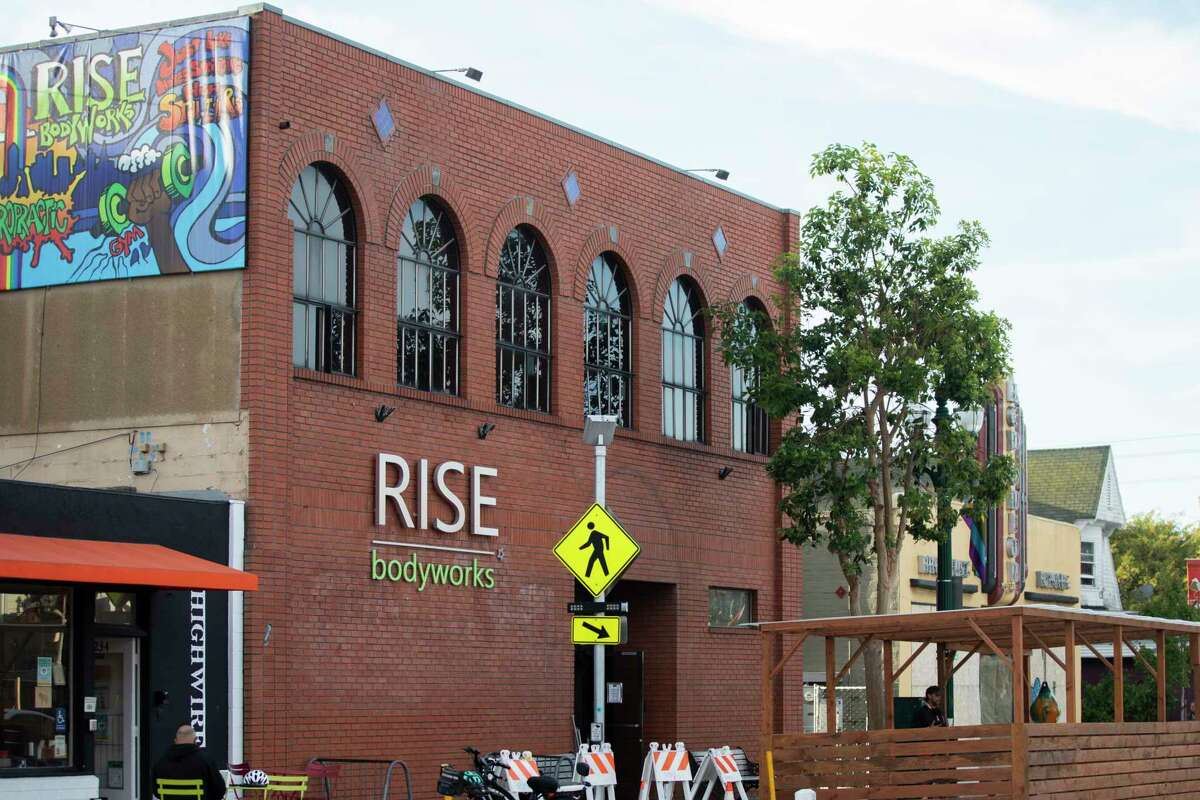 The exterior of RISE Bodyworks is seen in downtown Alameda on Nov. 5, 2021. RISE Bodyworks owner John Beall surrendered his chiropractic license after state officials alleged he had sex with three patients and an employee.