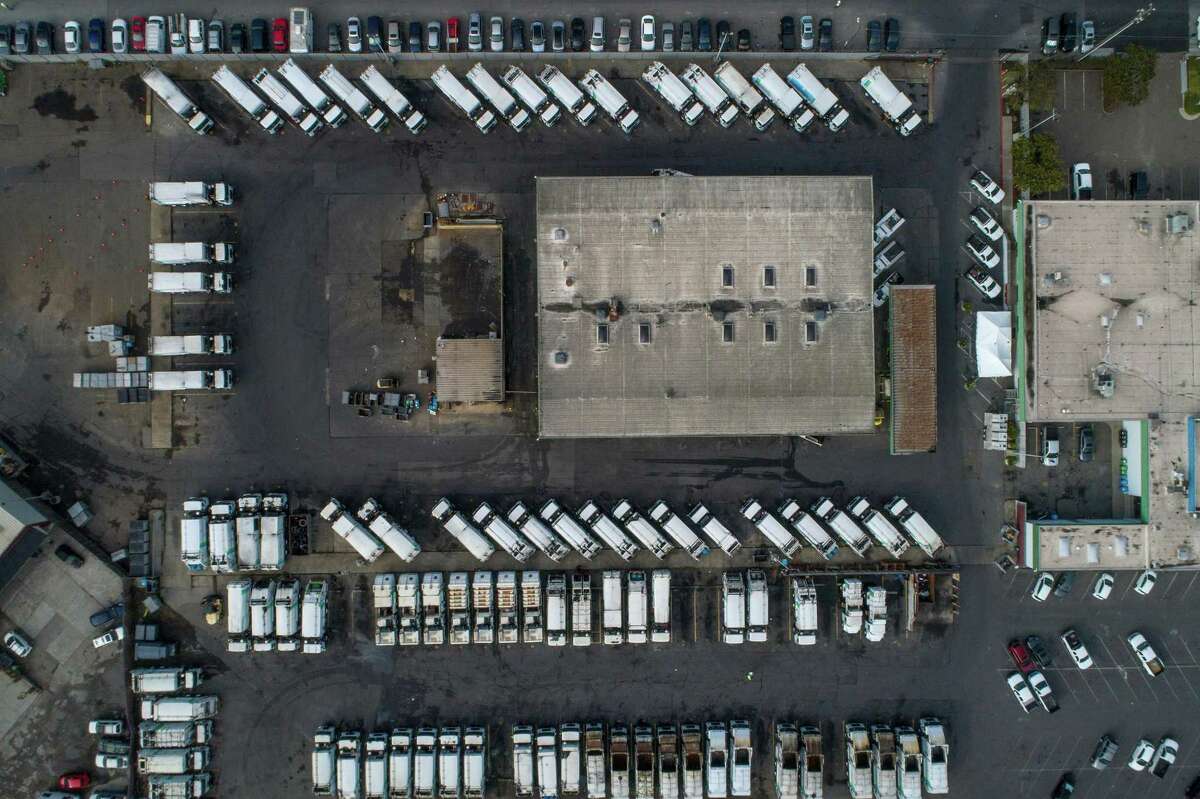 Aerial view The site of Amazon’s proposed delivery center at 900 Seventh St.