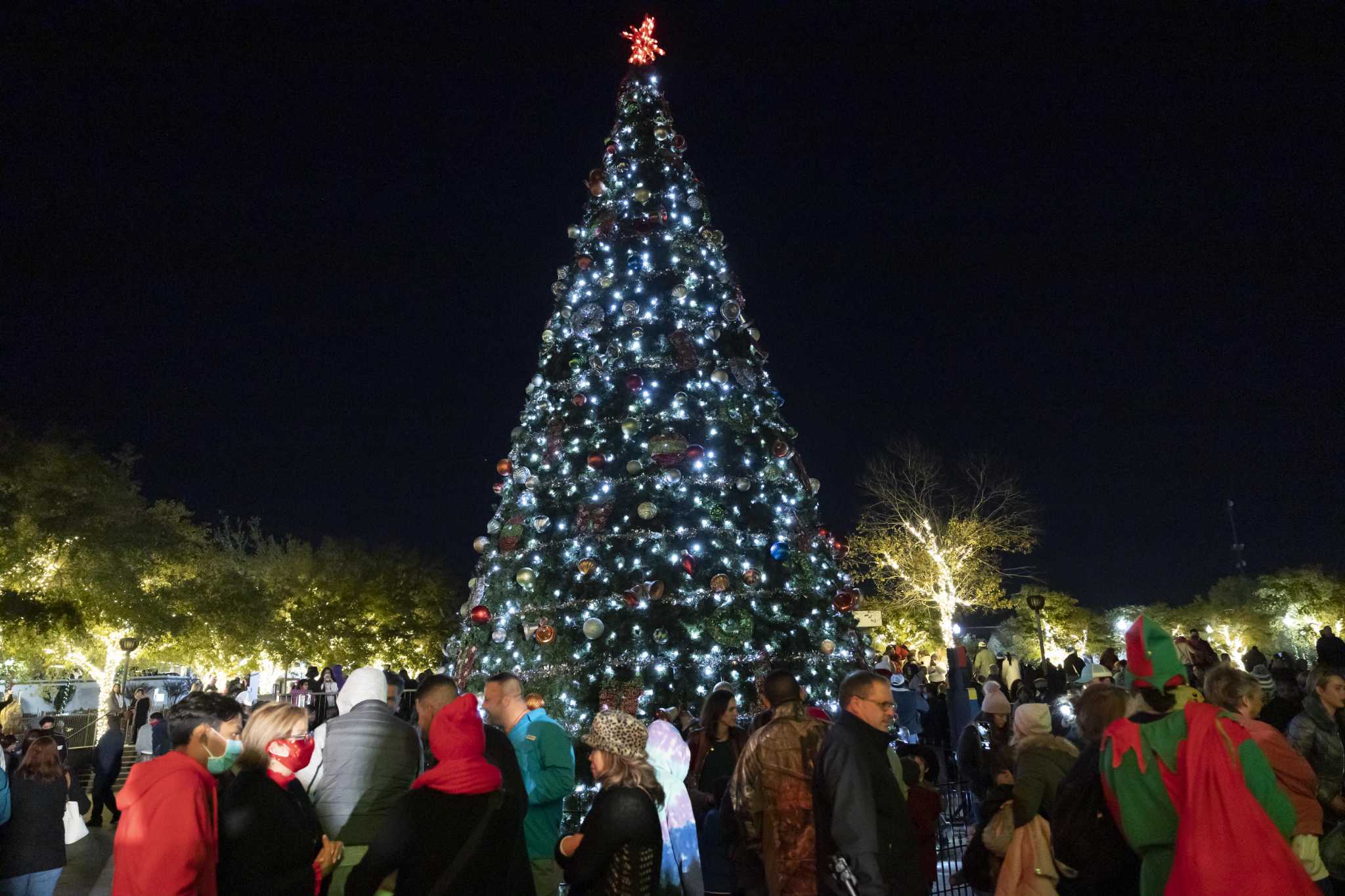 Conroe tree lighting, Christmas on Main set for Tuesday