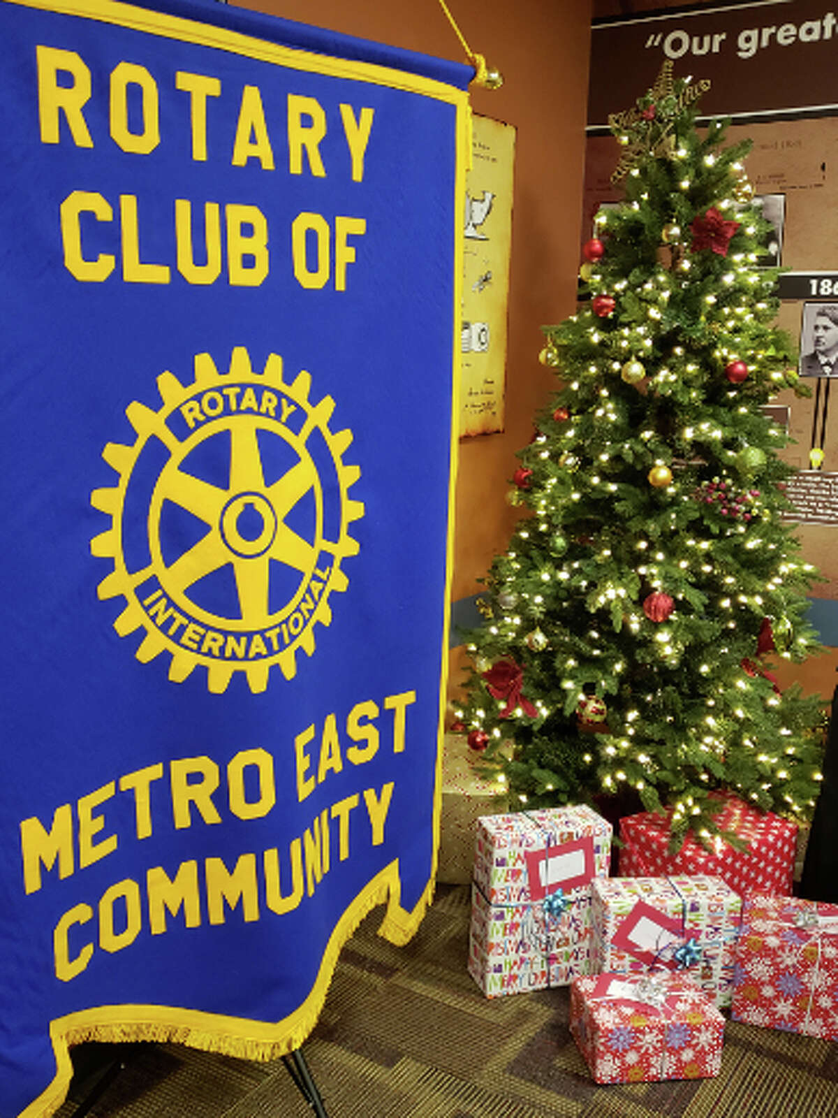 The Metro East Community Rotary Club is holding its fifth annual Veterans Christmas event on Tuesday, Dec. 7 at Bella Milano. 