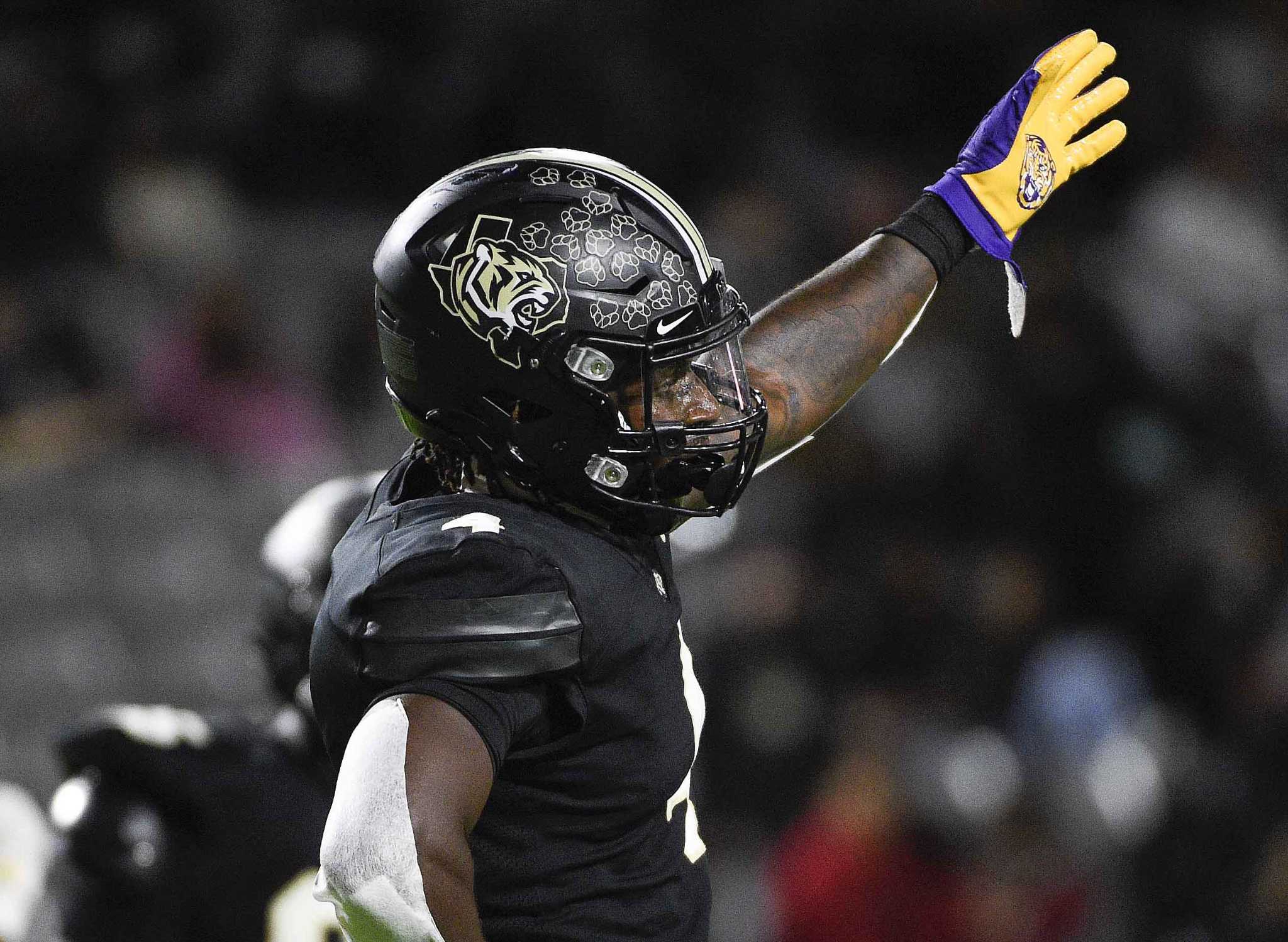 Texas will not be sporting black football jerseys this season