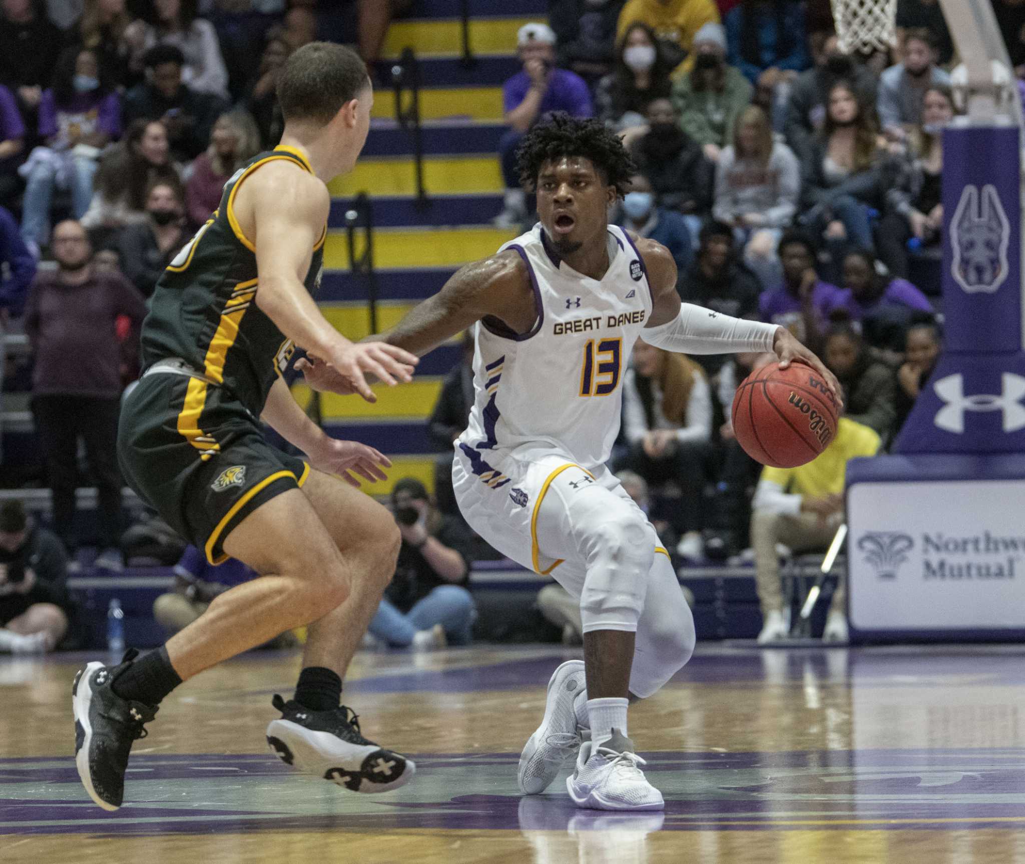 UAlbany men's basketball looks for first win against Harvard