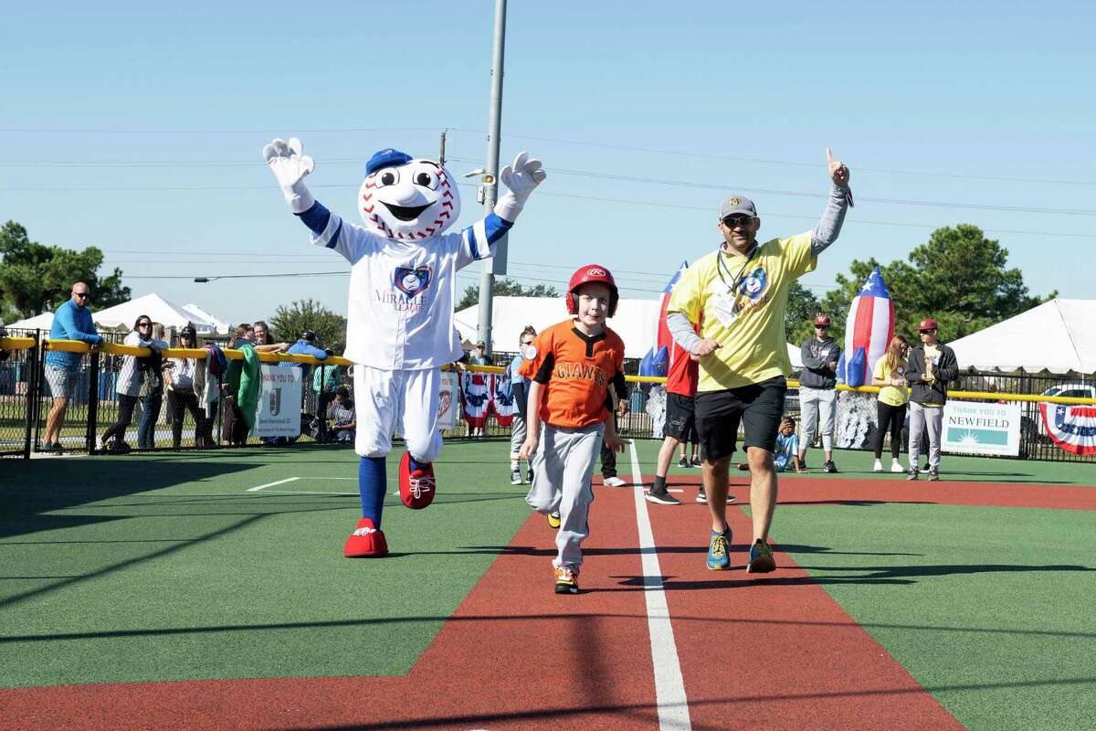 Third annual Miracle League AllStar Game in Houston brings people with