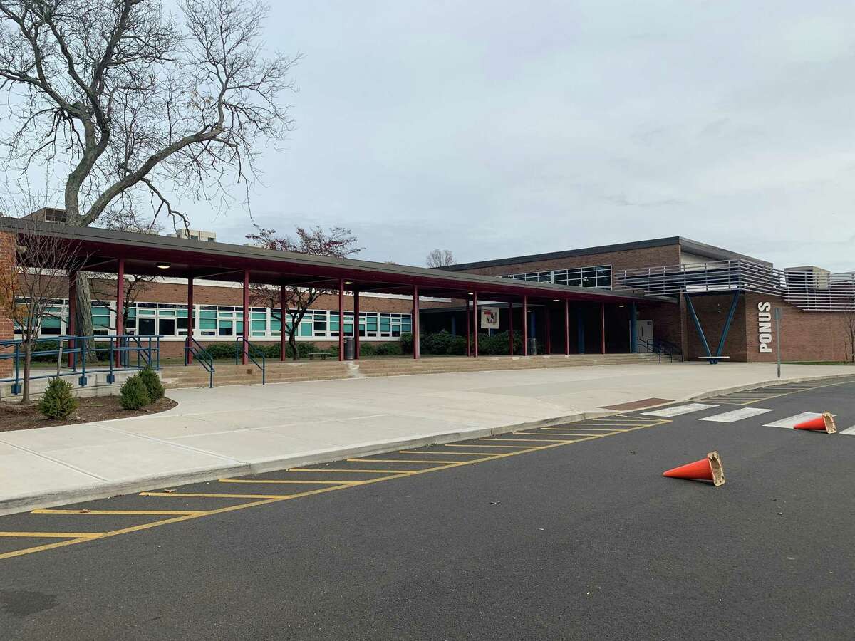 Columbus Magnet School may relocate to the Ponus Ridge School campus next fall.