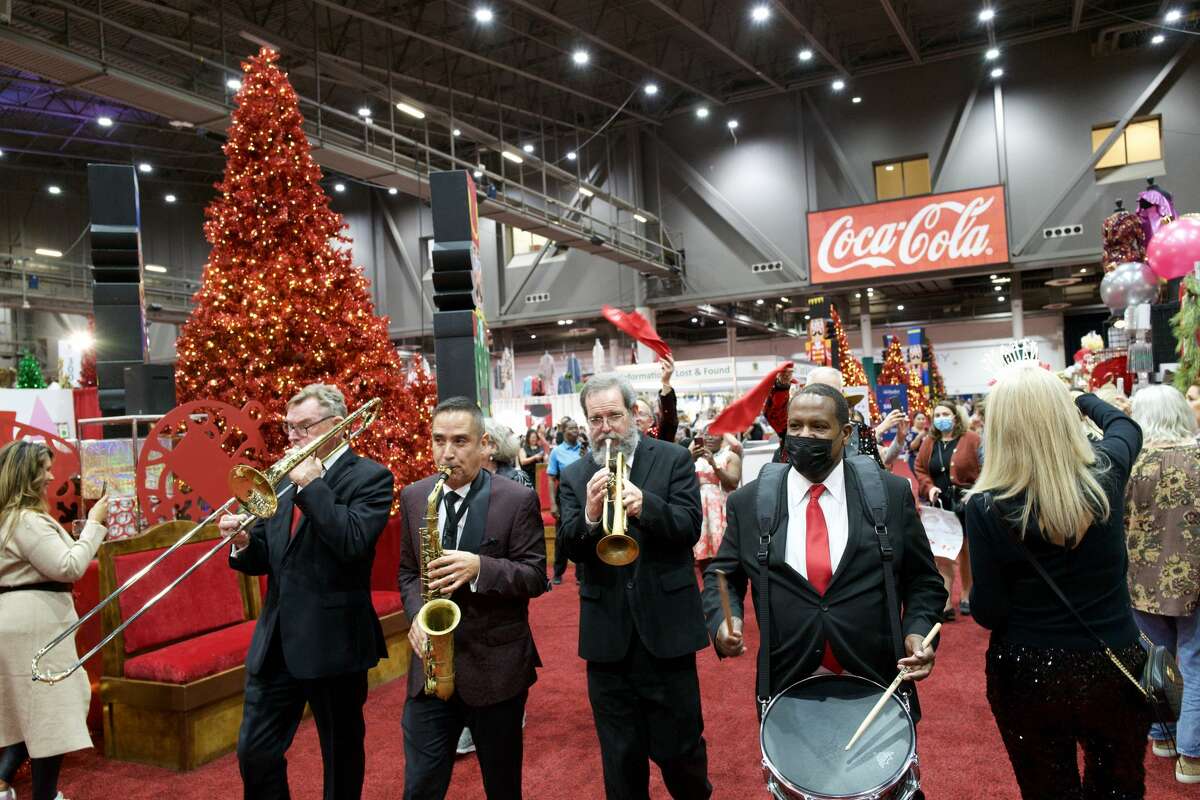 Houston Ballet Nutcracker Market Hours at John Dukes blog