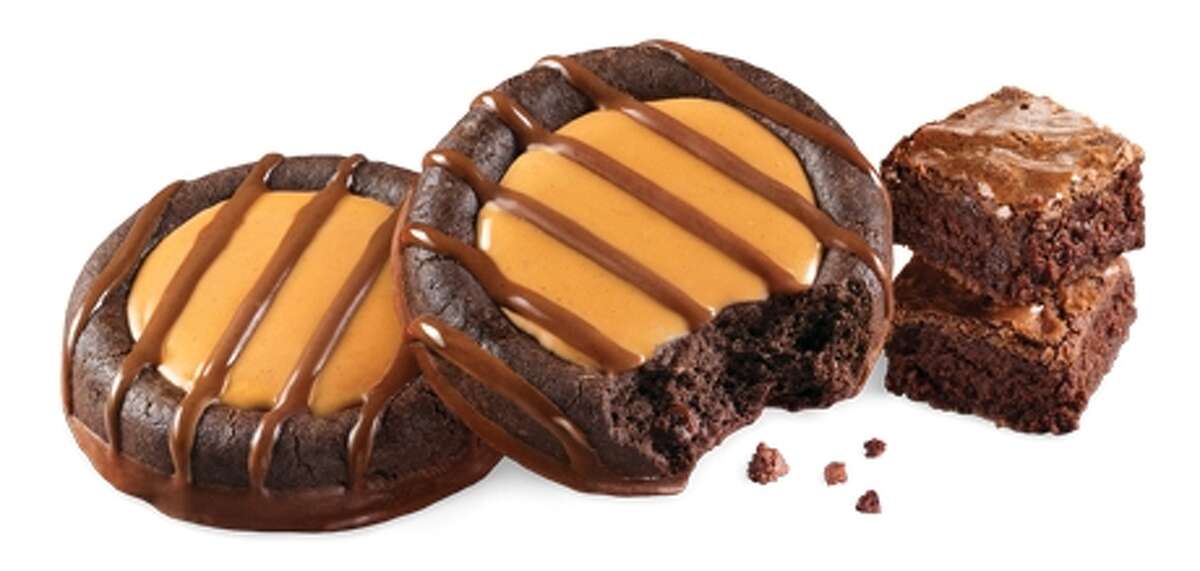 Indulgent, brownie-inspired cookies with caramel flavored creme and a hint of sea salt.