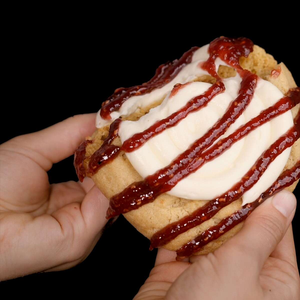 Crumbl Cookies opens first CT location this weekend