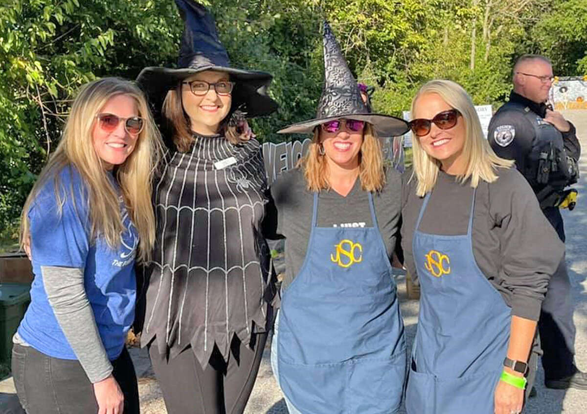 Junior Service Club of Edwardsville/Glen Carbon held its annual Witches Night Out fundraiser on Oct. 16 at Miner Park in Glen Carbon. JSC also recently announced its community grants to local nonprofits for 2021.