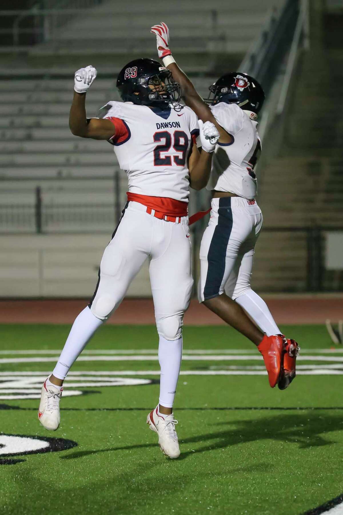 Friday night highlights Barbers Hill shocks Marshall; Dawson edges