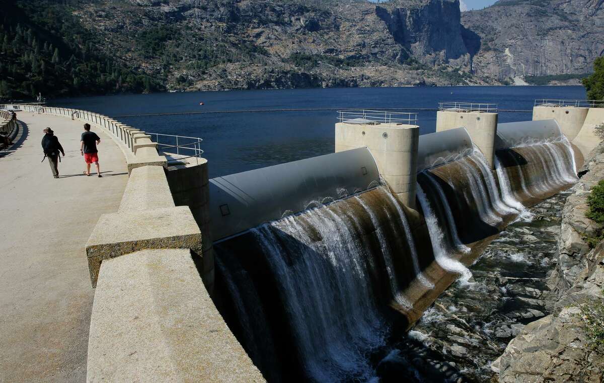 The O’Shaughnessy Dam on Hetch Hetchy Reservoir in Yosemite National Park supplies electricity and water to San Francisco.