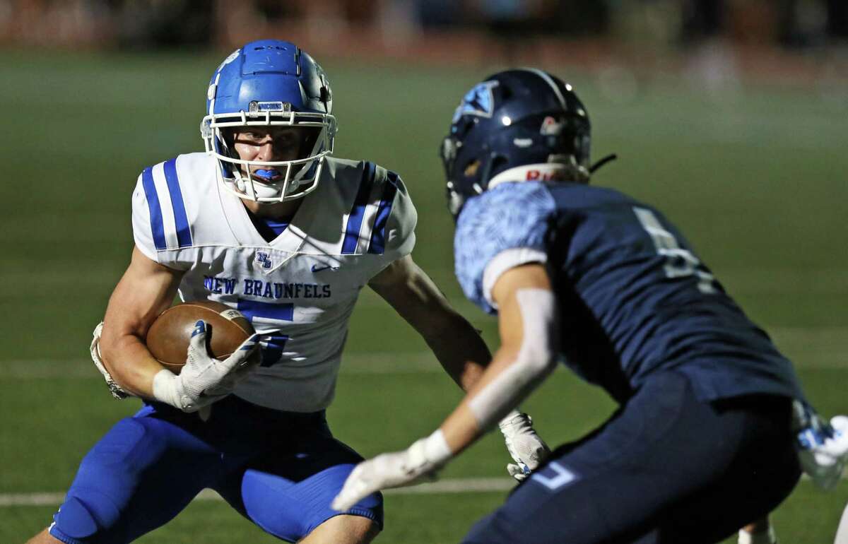 Tough district set up New Braunfels’ playoff win