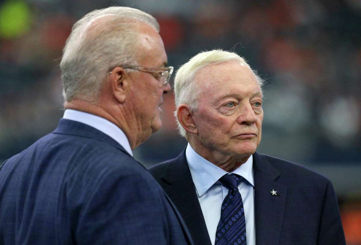 ARLINGTON, TEXAS - NOVEMBER 07: (L-R) Executive Vice President Stephen Jones and Owner Jerry Jones of the Dallas Cowboys on the sidelines before the game against the Denver Broncos at AT&T Stadium on November 07, 2021 in Arlington, Texas. (Photo by Richard Rodriguez/Getty Images)