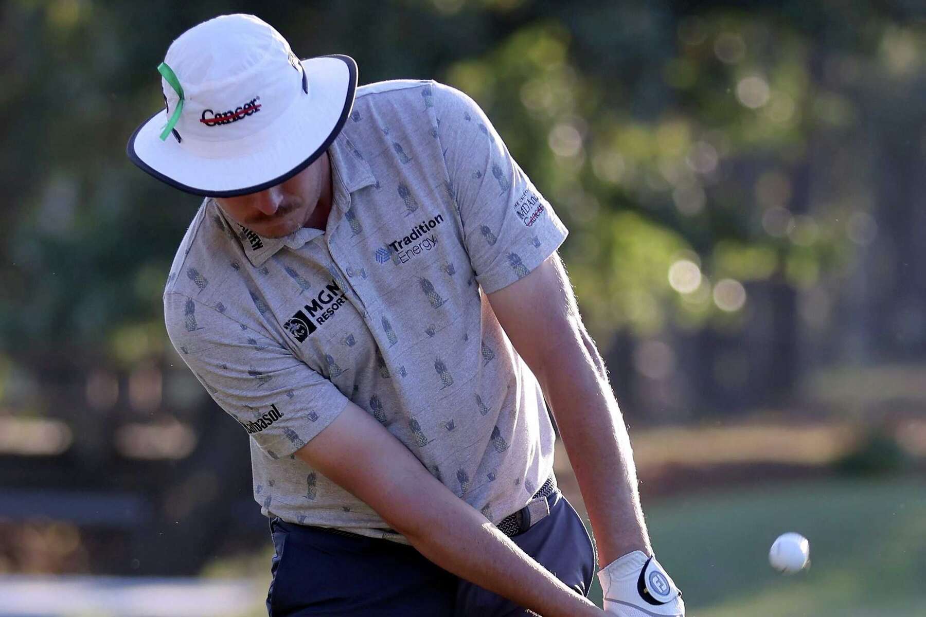 Cancer survivor Joel Dahmen finishes strong