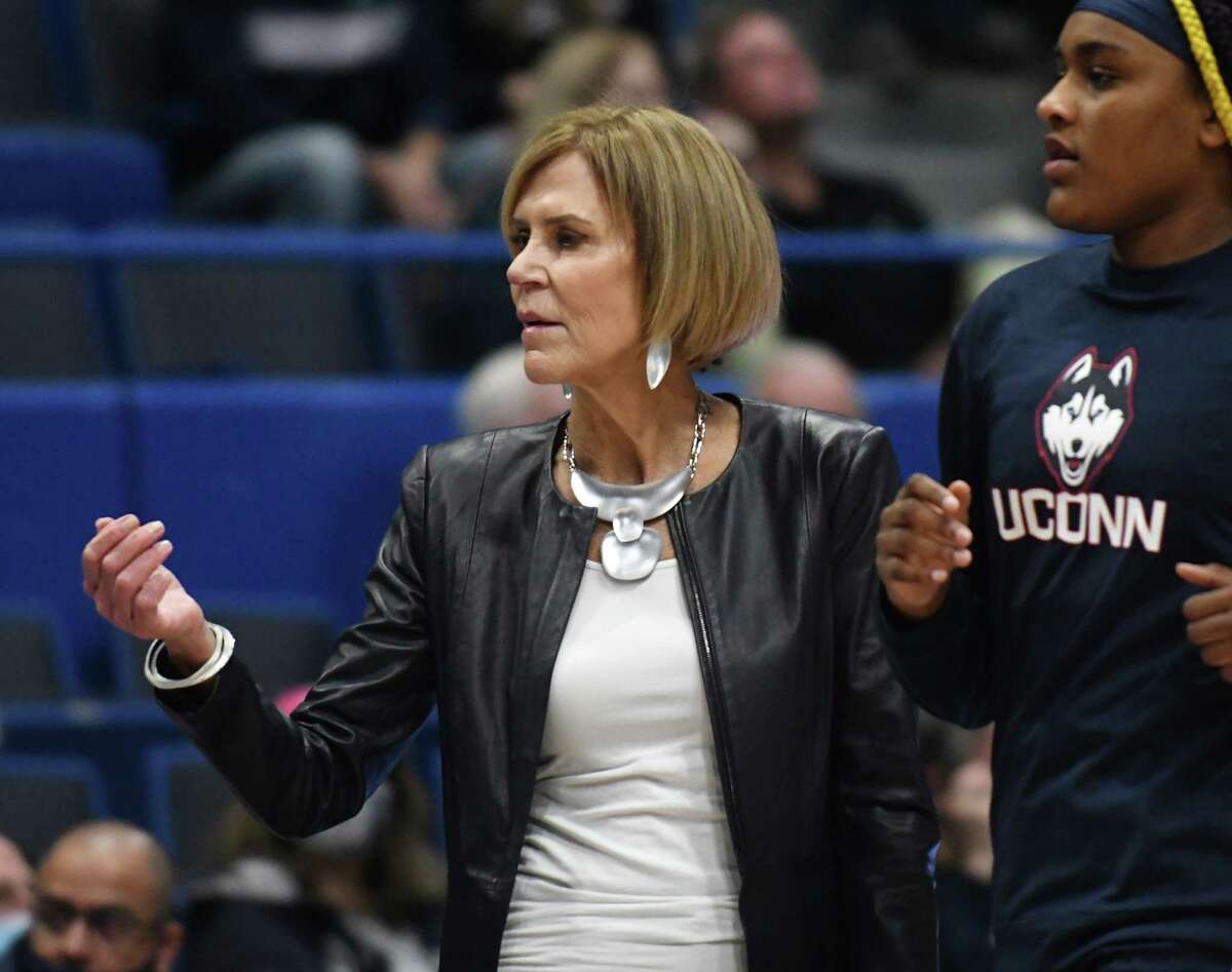 UConn associate coach Chris Dailey collapsed, released from hospital